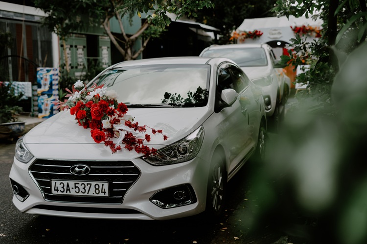 Mobil mewah untuk acara pernikahan, Sumber: pexels