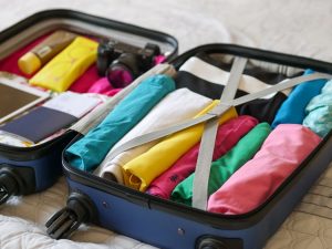 Persiapan baju ganti, Sumber: pexels,com